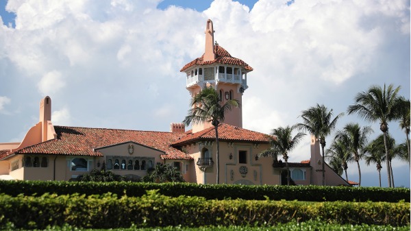 前美国总统川普位于佛罗里达棕榈滩的海湖庄园（Mar-a-Lago）。