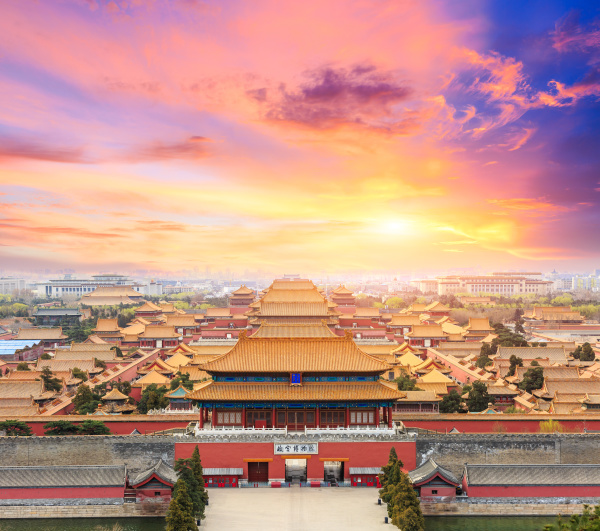北京城布局与天地相合而布局，是中国古代最符合周礼的都城。