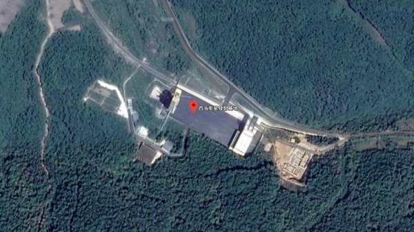 7日，朝鮮在平安北道鐵山郡東倉里西海衛星發射基地（紅點處）進行「足以改變北韓戰略地位的重大試驗」。