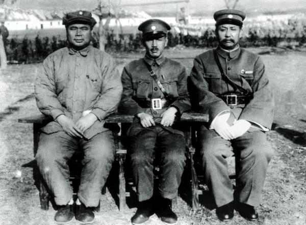 1928年，蔣總司令將北伐各軍重組為四大集團軍，蔣中正、馮玉祥、閻錫山、李宗仁分任第一、第二、第三、第四集團軍總司令。