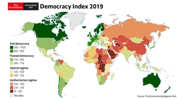 日前經濟學人資訊社（EIU）公布了「2019年民主指數」，有22個國家及地區，被列為「完全民主」 。