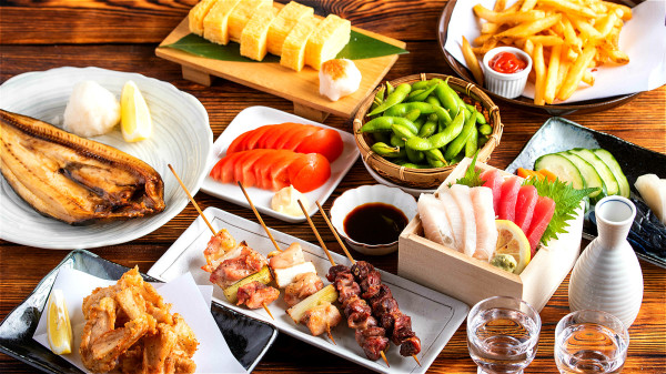 日本民众提倡一天尽量吃30种食材（包括烹调油和调味品），营养才全面。