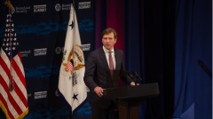 快訊:川普解雇網絡安全局長(圖)