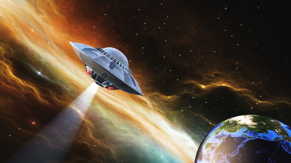 地球上空以及國際太空站附近出現不明飛行物體(UFO)。