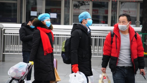 北京疫情严峻小汤山医院扩建24小时施工