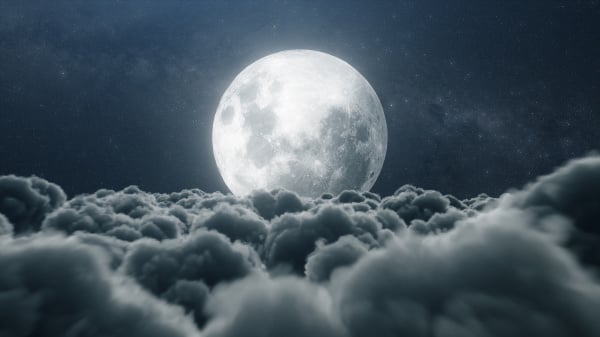 月球的神秘尖塔是外星物体或是错觉？