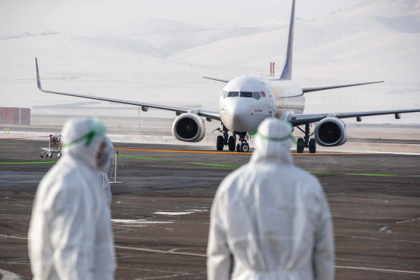 疫情下坐飞机 飞机如何消毒？