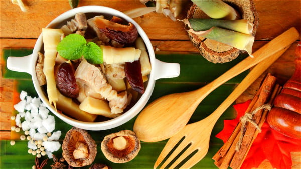 竹笋味道鲜美，营养丰富，被誉为“蔬食第一品”。