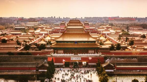 《推背图》预言了从唐朝起至今，以至未来，历朝历代在中国发生的大事。