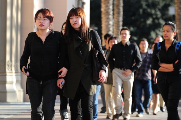 中共控制中国留学生黑幕