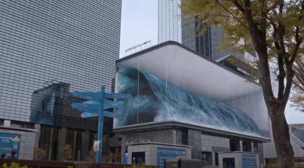 狂浪席卷都市首尔闹市现“巨型水箱”图/视频