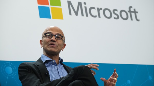 微软公司现任印度裔CEO萨蒂亚·纳德拉