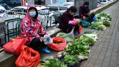 政策急转北京严查摆地摊大连夜市被叫停(图)