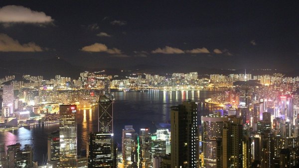 中南海权斗祸及香港美国制裁24名官员