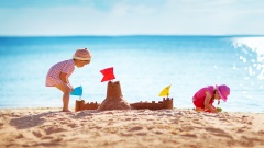 小女孩溺水灵魂出窍看见奇幻的一幕(组图)