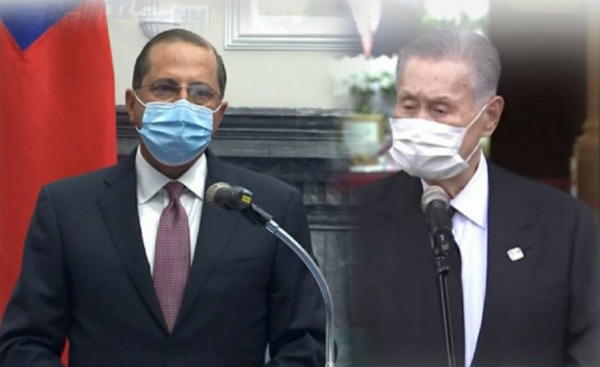 8月9日，美國衛生部長阿札爾（左）訪台討論防疫問題，日本前首相森喜朗（右）來台弔唁前總統李登輝。