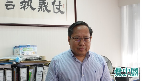 图为香港民主派人士、前支联会副主席何俊仁。（图片来源：宇星/看中国）