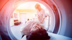 “植物人”用脑电波与医生“对话”(组图)