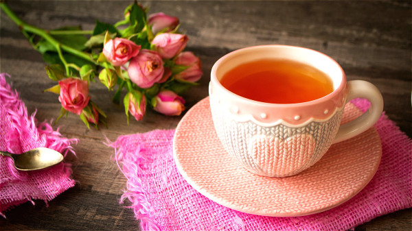 茶要喝有机的，并在无污染的环境中生长，以避免被重金属或氟化物污染。
