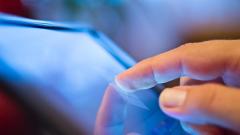 “植物人”沉睡23年后奇迹般“重生”(图)