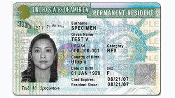 美国海关截获近15000张来自中国香港的假身份证