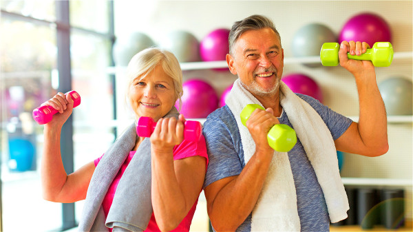 想要預防心血管疾病，除了擁有良好的飲食習慣之外，還要搭配長期且規律的運動。