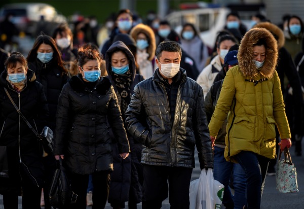 北京 街头 戴口罩 疫情