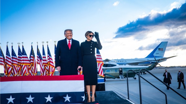 2021年1月20日，美国总统川普在安德鲁斯空军基地举行离任仪式。