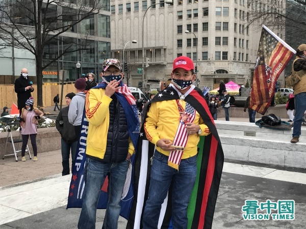 2021年1月5日，川普总统支持者聚集在华盛顿DC的自由广场，表达“制止窃选，拯救美国”的呼声，向1月6日的国会联席会议施加民意压力。（图片来源：看中国记者摄影）