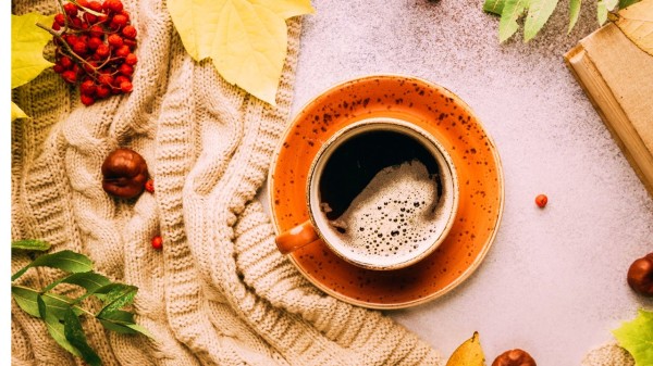 咖啡 保暖 秋天