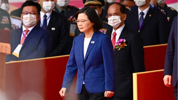 2021年10月10日，台灣總統蔡英文出席雙十國慶儀式。（圖片來源：SAM YEH/AFP via Getty Images)