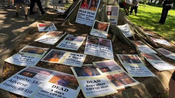 澳洲珀斯发生大规模反对强制接种疫苗的抗议游行。