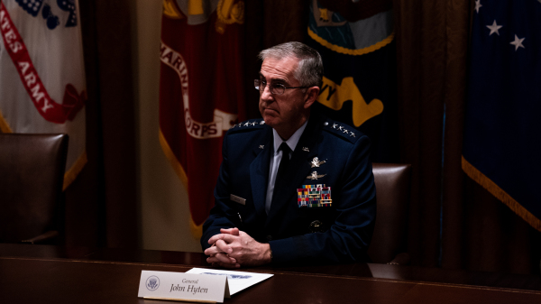 美军参谋长联席会议副主席约翰·海滕将军。