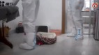 防疫员破门虐杀宠物画面曝光后事政府埋单(组图)