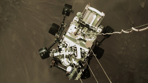 美国“毅力号”探测车成功登陆火星。