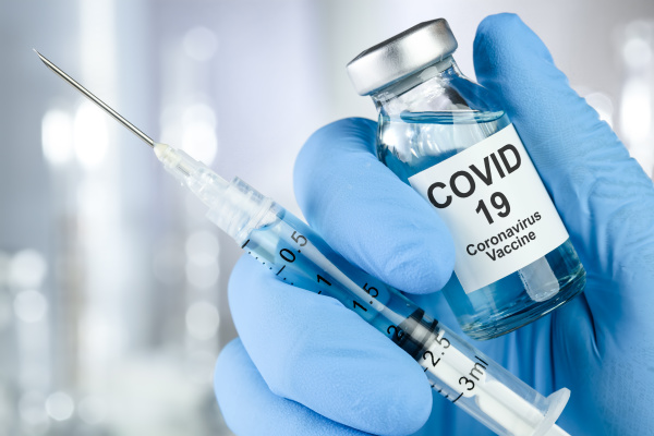 COVID-19 疫苗