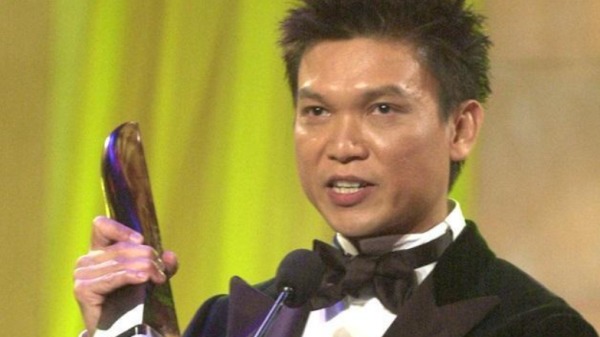 謝韶光共獲得過5次紅星大獎最佳男主角，不過，在他事業巔峰的時候，卻突然退出了電視圈。