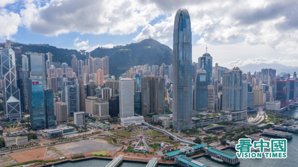 吳明德表示，香港物業未來三、五年的升值與否和中共總書記習近平有莫大關係。圖為香港高樓大廈林立的中環。（圖片來源：龐大衛/看中國）