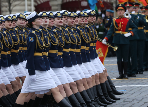 俄羅斯女兵