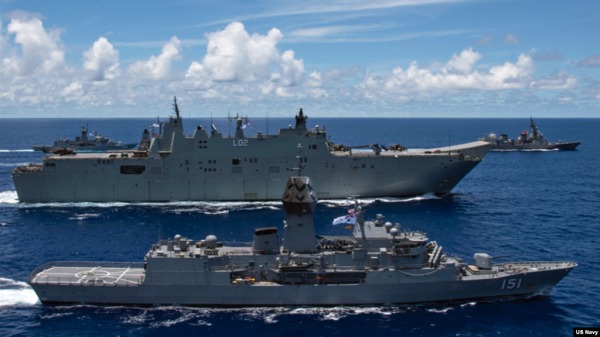 澳洲军舰在和美日海军的军演中。