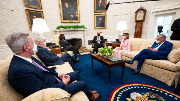 白宫和美国国会领袖举行会晤