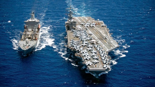 美國羅納德-里根（Ronald Reagan）第五航母攻擊群的旗艦。該編隊提供了一支隨時可以作戰的部隊，保護和捍衛美國及其盟友和夥伴在印度-太平洋地區的集體海上利益。