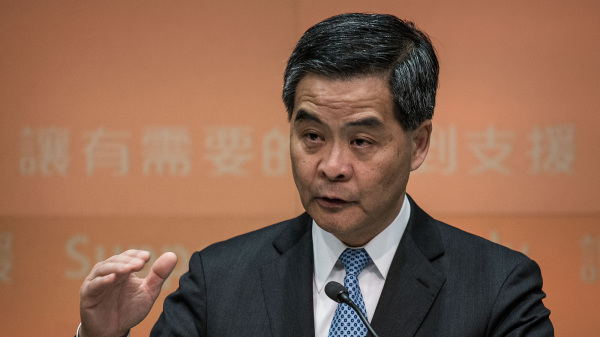香港前特首、中共全国政协副主席梁振英再陷入新丑闻。（图片来源：PHILIPPE LOPEZ/AFP via Getty Images）
