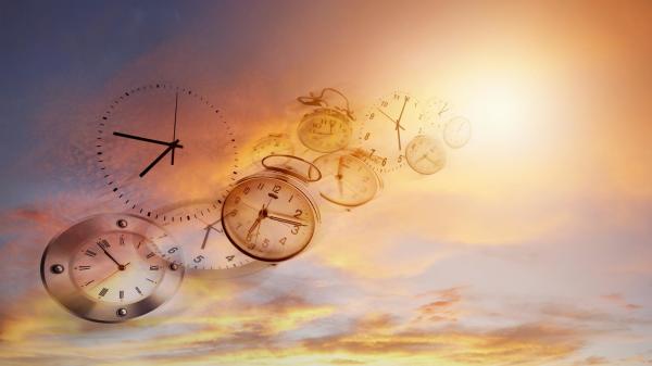 人類將時間區分為「過去」、「現在」和「未來」。