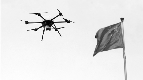 中共党庆临近,中国电商巨头阿里巴巴及京东都下架了无人机及相关商品(图片来源：Getty Images）