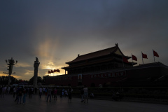 法国智库报告:中国最大敌人是中国自己(图)