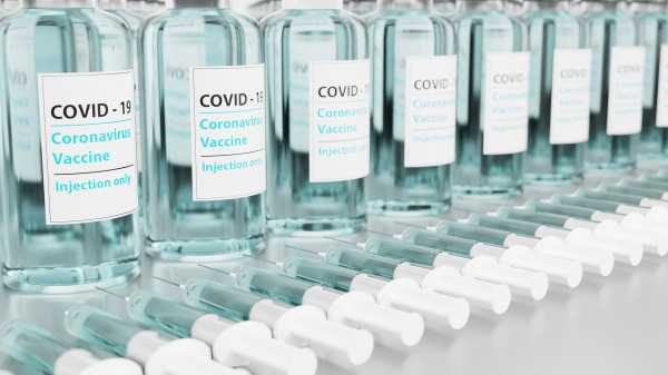 COVID-19疫苗示意图