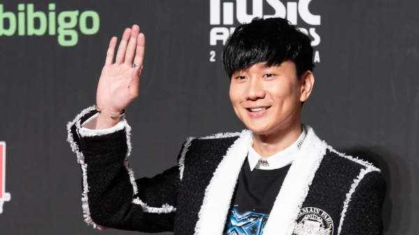 林俊杰出席在香港举行的 2018 Mnet 音乐奖。