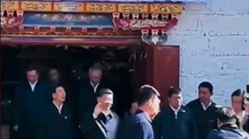 境內藏人傳出數張照片和視頻顯示，習近平已經抵達拉薩。