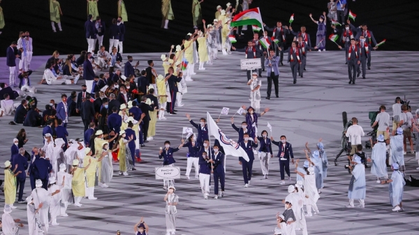 在7月23日晚东京奥运会开幕式上，台湾代表团入场。